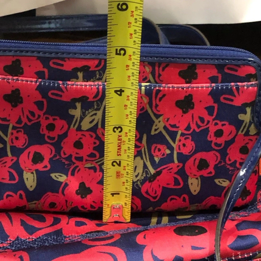 COACH Poppy Floral Shoulder Bag and COACH Poppy Double Zipper Wristlet SET